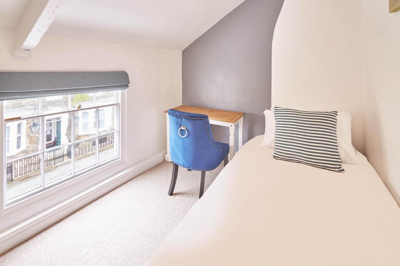 Host & Stay - Dove Grey, 25 West End 커크비모어사이드 외부 사진
